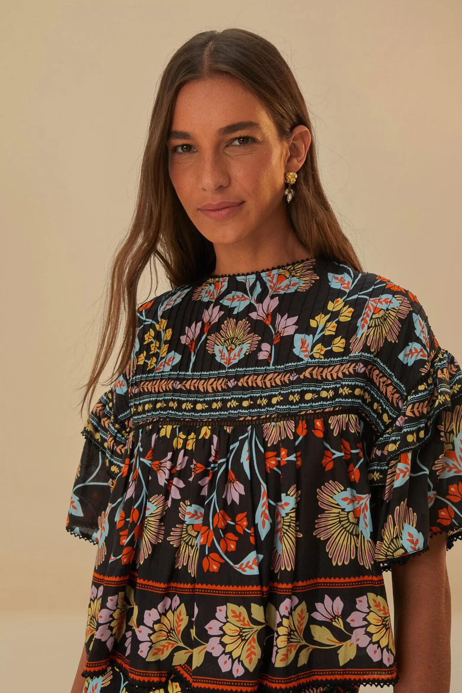 Sale FARM Rio  BLACK FLOWERY RUFFLE BLOUSE