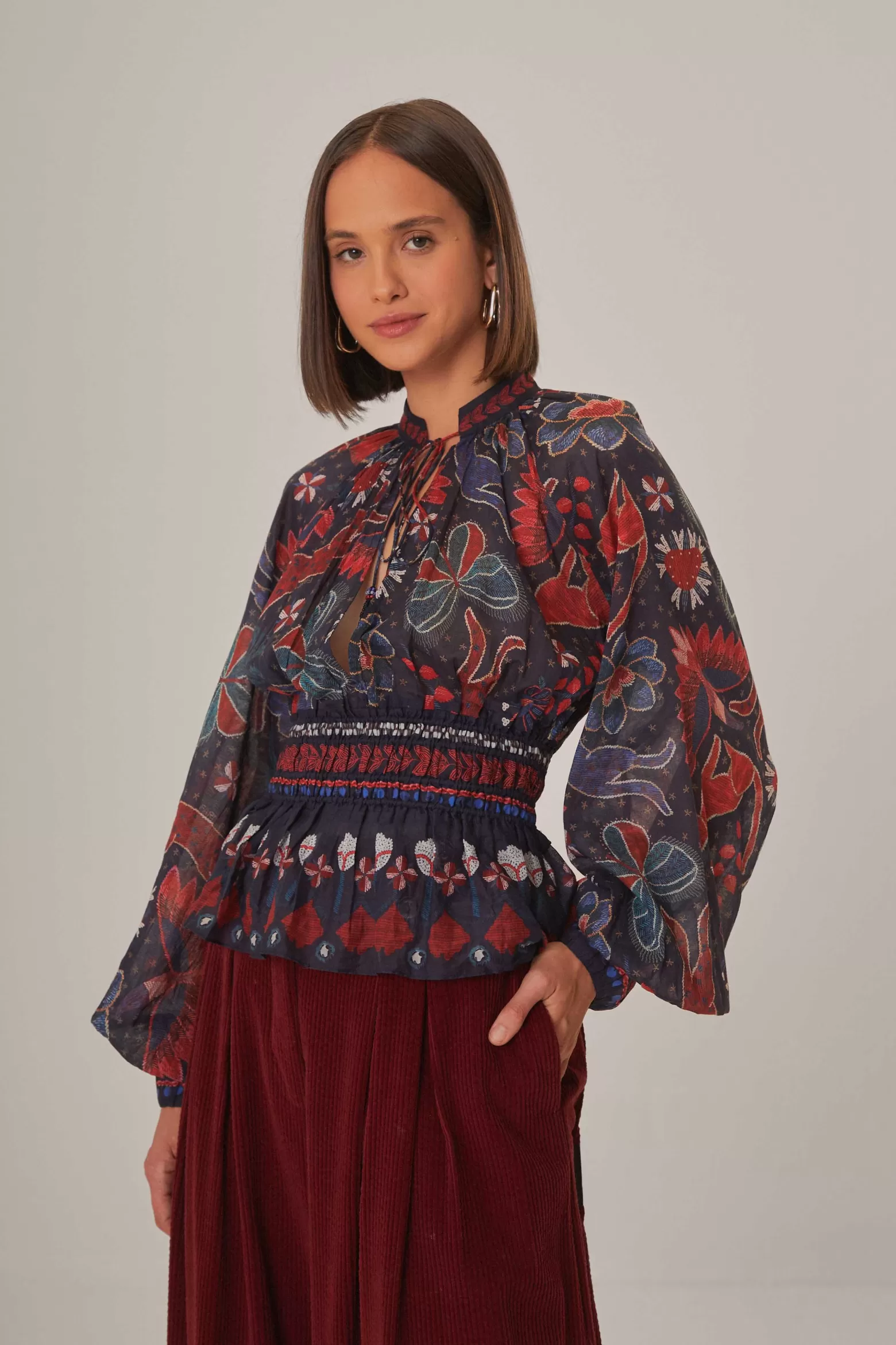 Online FARM Rio  DARK BLUE TROPICAL SHINE V NECK BLOUSE
