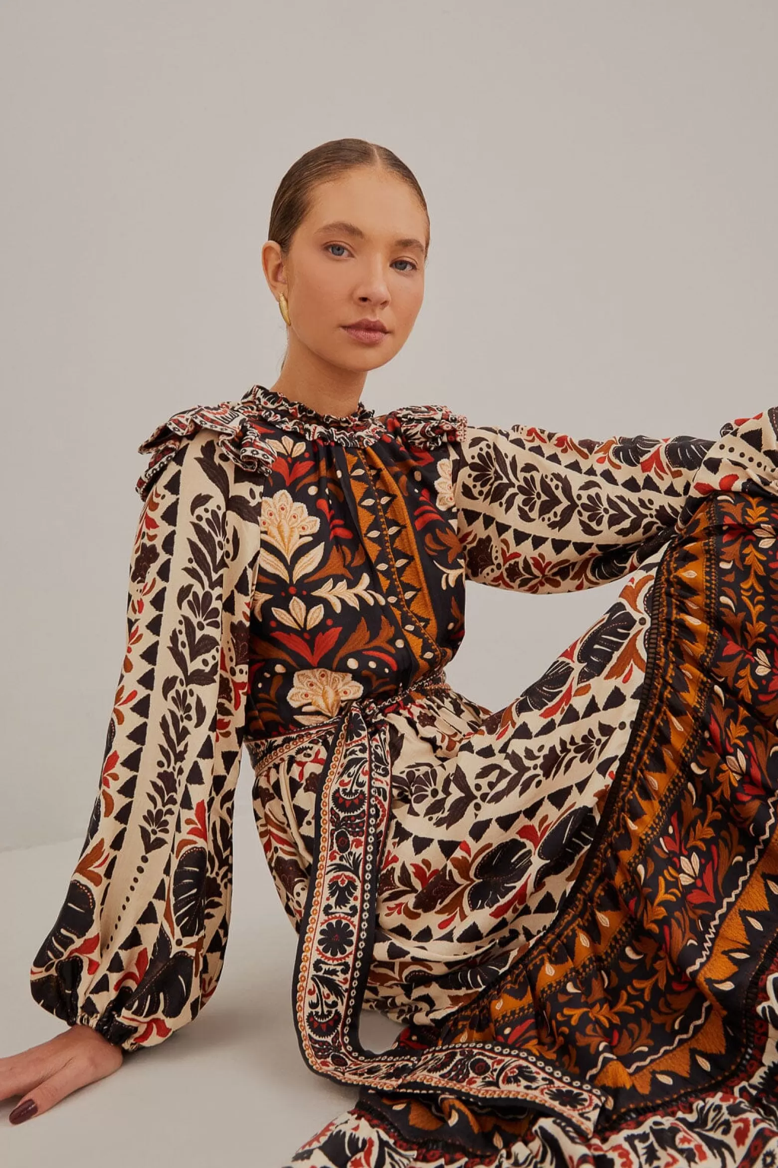 Hot FARM Rio  MULTICOLOR TAPESTRY GARDEN HIGH NECK MIDI DRESS