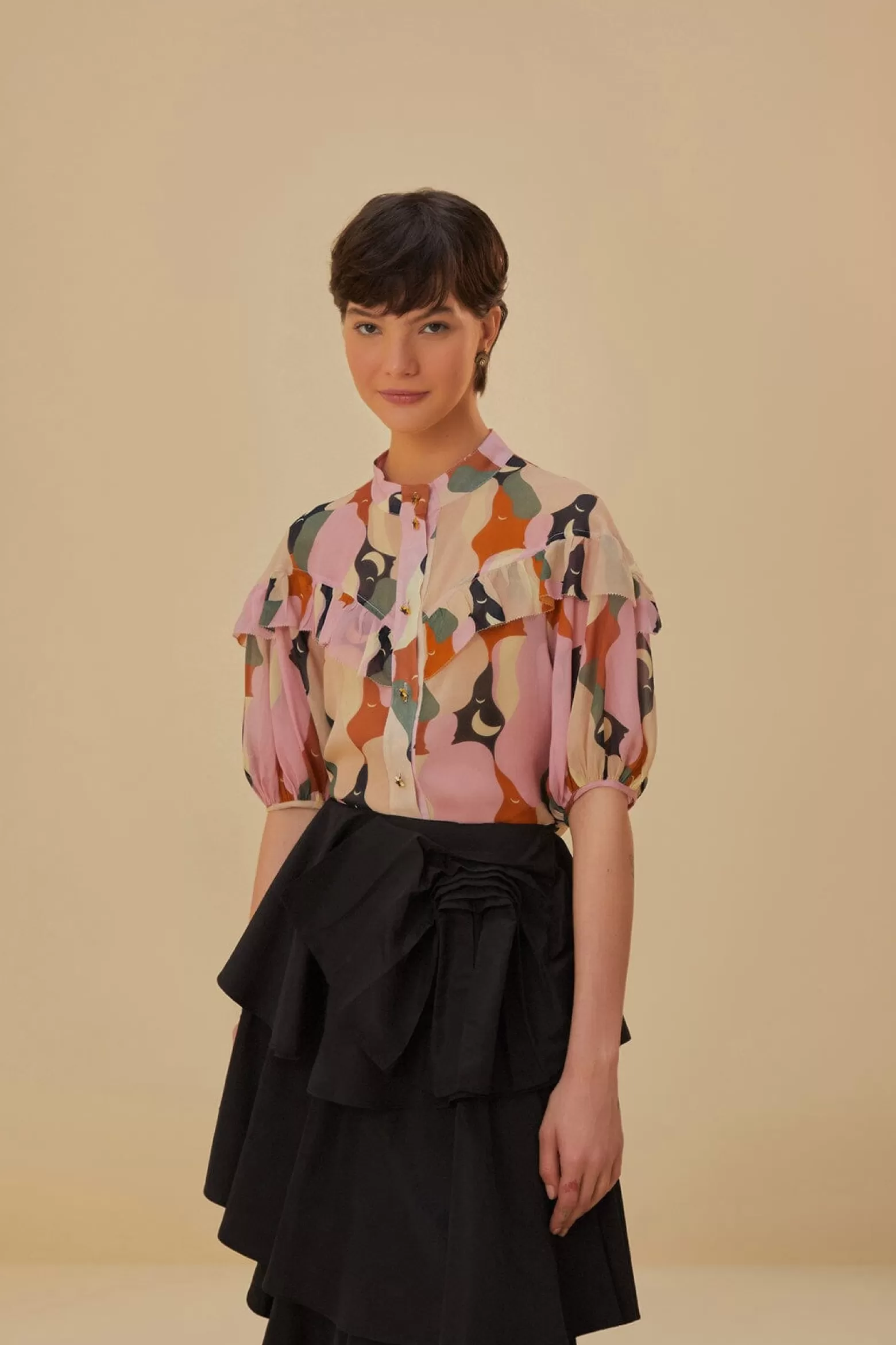 Discount FARM Rio  THE KISS MULTICOLOR SHORT SLEEVE BLOUSE