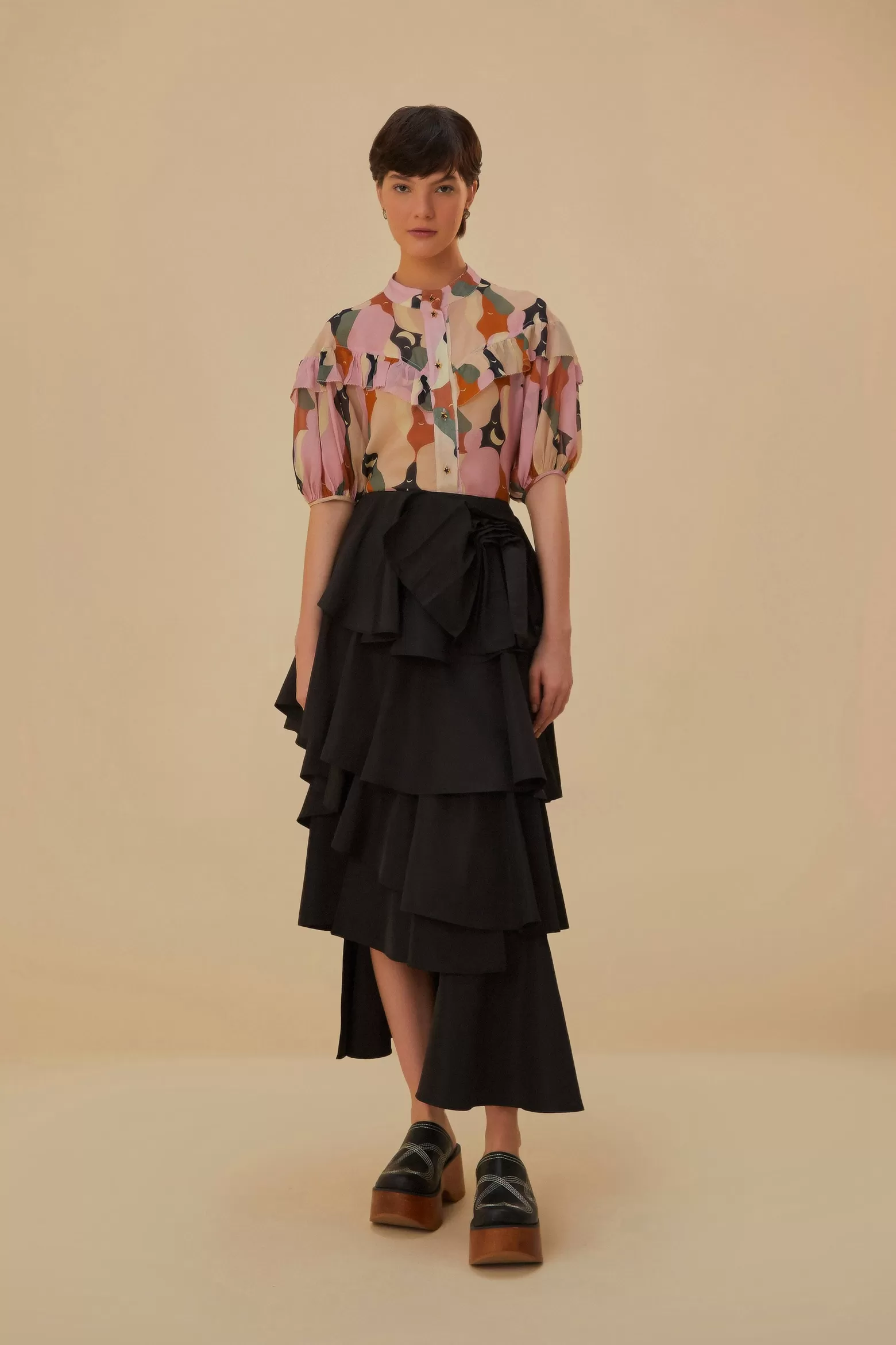 Discount FARM Rio  THE KISS MULTICOLOR SHORT SLEEVE BLOUSE