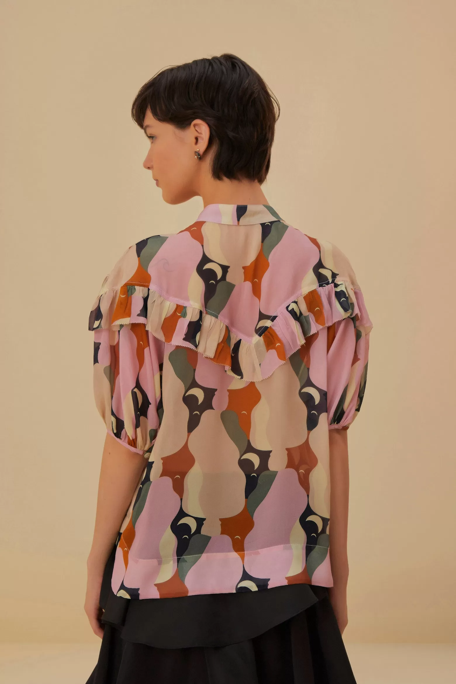 Discount FARM Rio  THE KISS MULTICOLOR SHORT SLEEVE BLOUSE