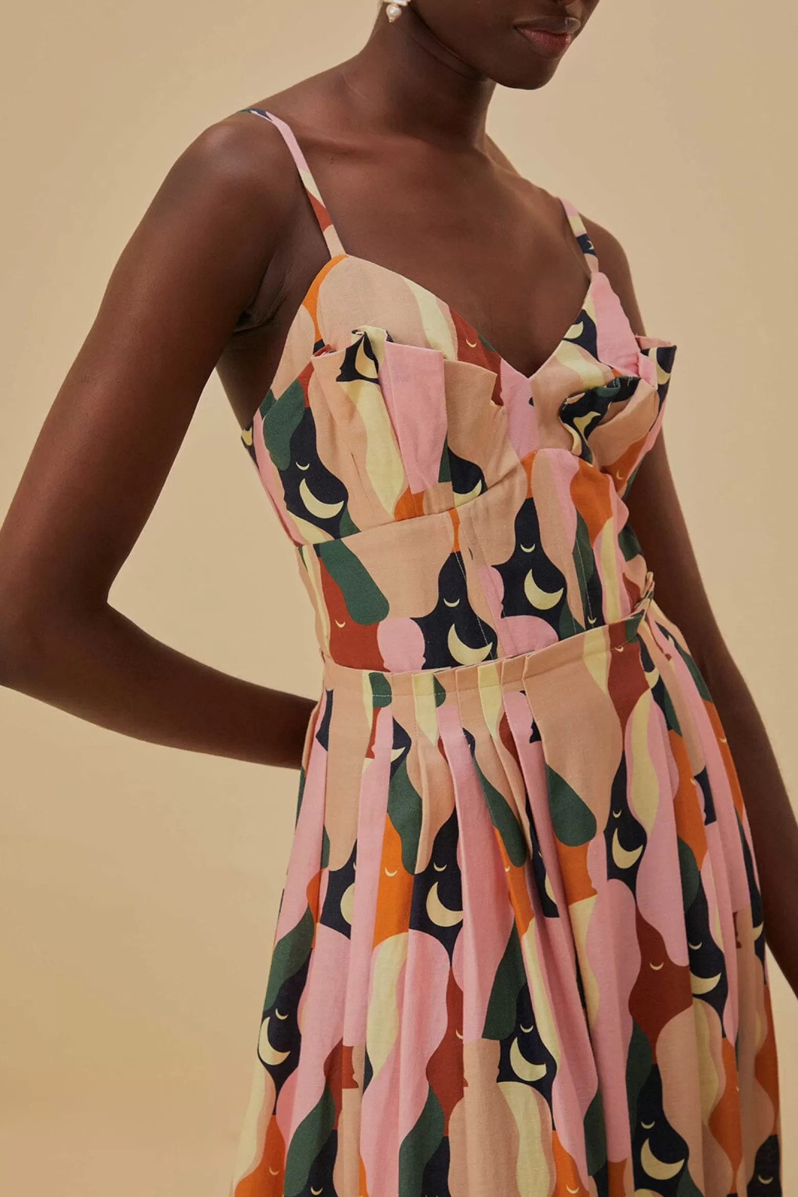 Discount FARM Rio  THE KISS MULTICOLOR SLEEVELESS MIDI DRESS